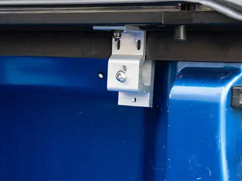 Electric Hard Aluminum Retractable Tonneau Cover for Toyota