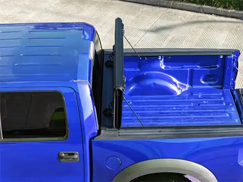 Low Profile Hard Quad Fold Tonneau Cover For Cheverolet