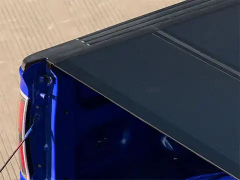 Low Profile Hard Quad Fold Tonneau Cover For Cheverolet